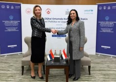وزيرة التضامن الاجتماعي تلتقي وزيرة المساواه بين الجنسين بصربيا