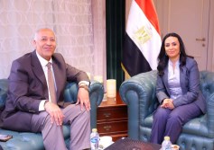وزيرة التضامن مع شركة أير كايرو