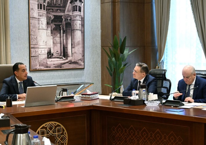 الدكتور مصطفى مدبولي خلال لقائه أليكسي ليخاتشوف