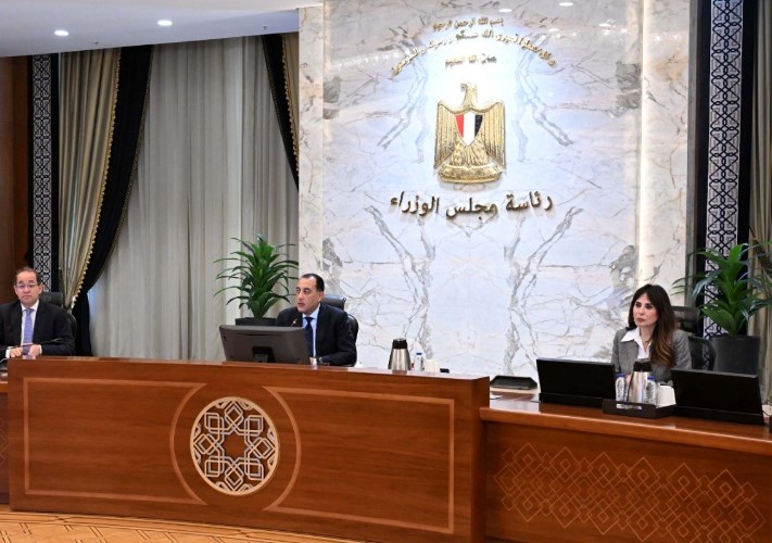 رئيس الوزراء يتابع المرحلة الأولى من مبادرة "حياة كريمة"