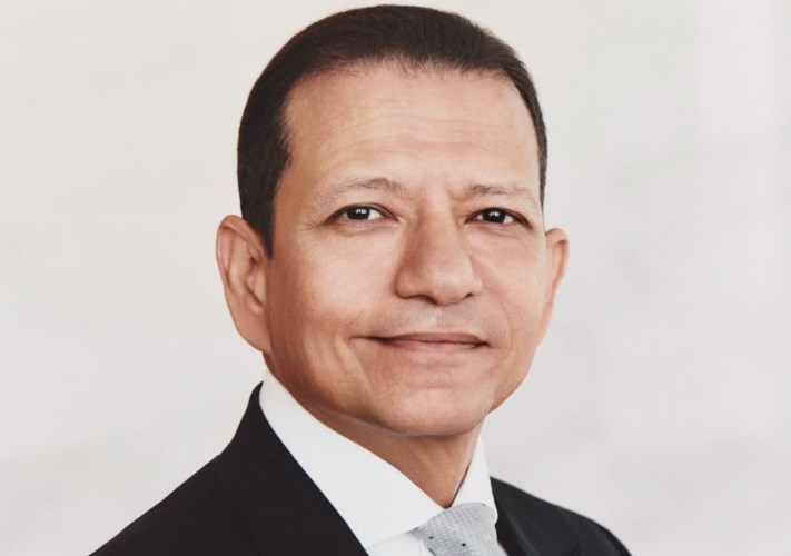 أحمد عبد العال، الرئيس التنفيذي لمجموعة المشرق