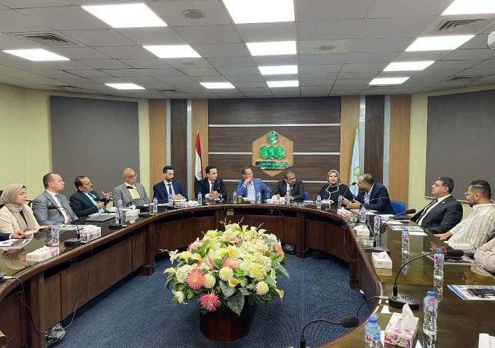 اجتماع جمعية مستثمري العاشر
