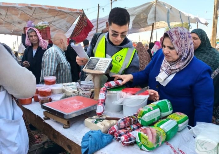 سلامة الغذاء تواصل حملاتها الرقابية على الأسواق والمنشآت بالإسماعيلية