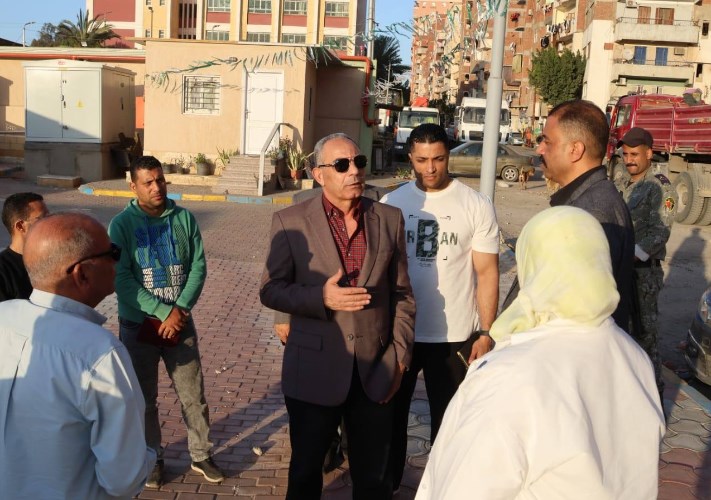 محافظ الإسماعيلية يتفقد الحدائق