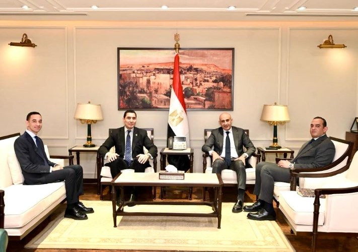عبد اللطيف وجوهر يبحثا تعزيز التعاون وتوسيع قاعدة اكتشاف المواهب الطلابية