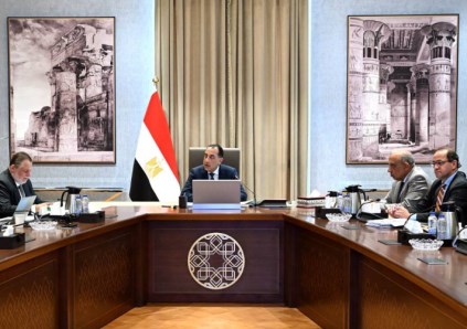 رئيس الوزراء يتابع خطة تدبير الاحتياجات المالية 