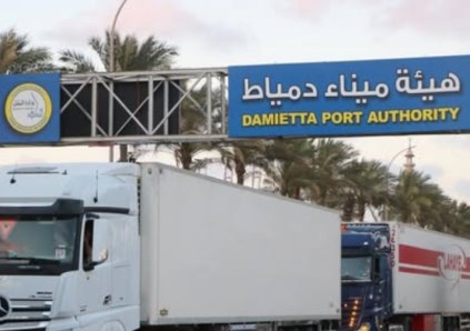 ميناء دمياط