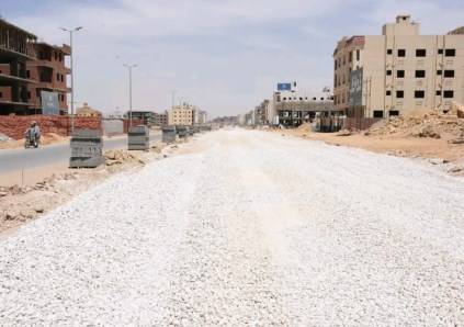 نائب وزير الإسكان يتفقد مشروعات المرافق بـ القاهرة الجديدة 