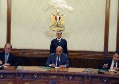 رئيس الوزراء يشهد توقيع الاتفاقية 