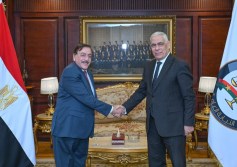   النائب العام ورئيس استئناف أسيوط يبحثان تعزيز التعاون وتطوير منظومة العدالة