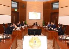 التقى الدكتور حسين عيسى، نائب رئيس مجلس الوزراء للشؤون الاقتصادية مع وفد صيني