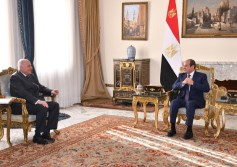 الرئيس السيسي يستقبل وزير الخارجية الجزائري