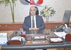 مصطفى أبو العزم 