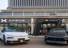 +XPENG P7