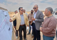 متابعة توفيق الأوضاع بالأراضي المضافة بمدينتي الشروق والعبور الجديدة