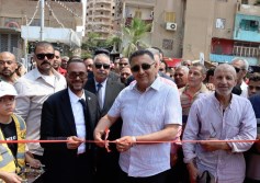محافظ القليوبية يفتتح معرضاً لبيع الخضار واللحوم بمدينة القناطر الخيرية