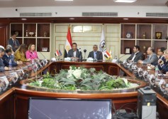 وزير الاتصالات 
