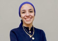 مديرة تنفيذية لصندوق رعاية المسنين