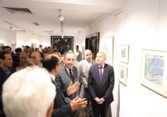 وزير التعليم العالي يشارك في افتتاح معرض «خبايا الروح» للدكنور سيد قنديل