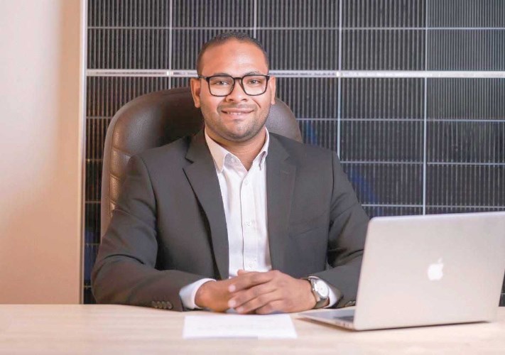 أحمد ضاحي شركة إيكو للطاقة الشمسية والحلول البيئية