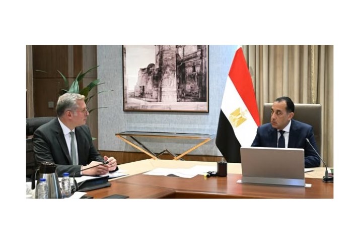 رئيس مجلس الوزراء