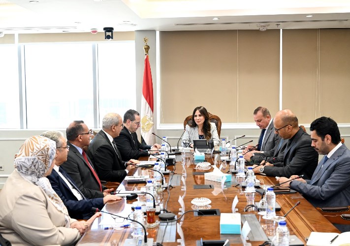  راندة المنشاوي تتابع خطط «تعاونيات البناء والإسكان»