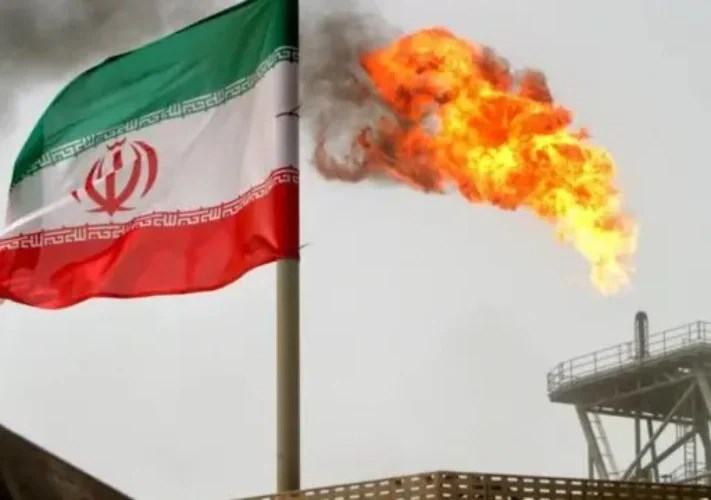 إيران 
