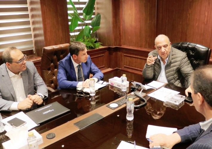 الكهرباء مع شنايدر