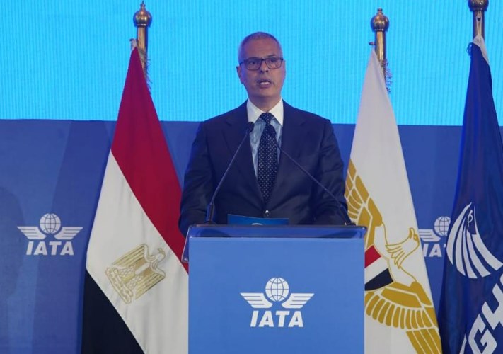 الطيار أحمد عادل، رئيس مجلس إدارة الشركة القابضة لمصر للطيران