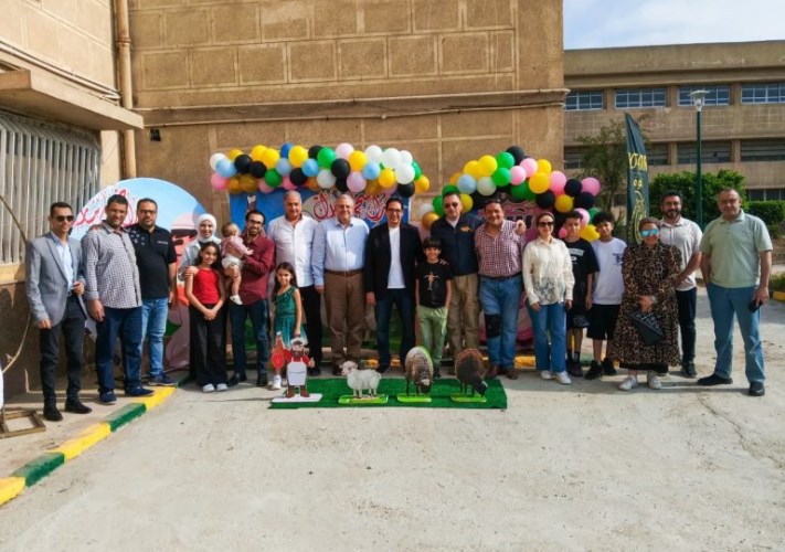 مبادرة جامعية تعزز التكافل بين أعضاء هيئة التدريس والعاملين بجامعة القاهرة خلال عيد الأضحى