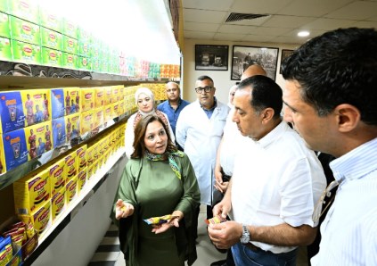 رئيس الوزراء يفتتح خط إنتاج جديد لمصنع ليبتون تيز أند إنفيوجنز 