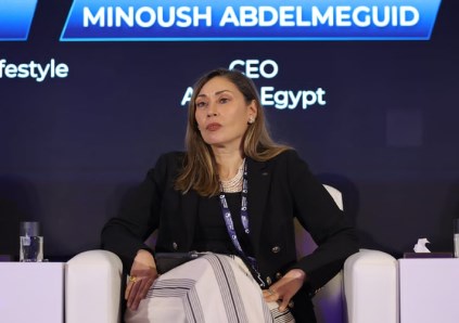 مينوش عبد المجيد الرئيس التنفيذي لشركة أكسا مصرلمجيد: الذكاء الاصطناعي سيصبح ضرورة كالماء والكهرباء السنوات المقبلة