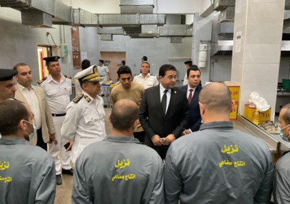 جانب من الزيارة