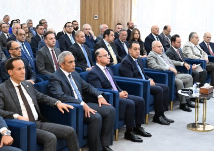 رئيس الوزراء يشهد إطلاق بوابة التجارة