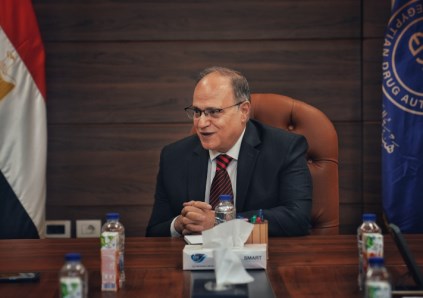 رئيس هيئة الدواء المصرية