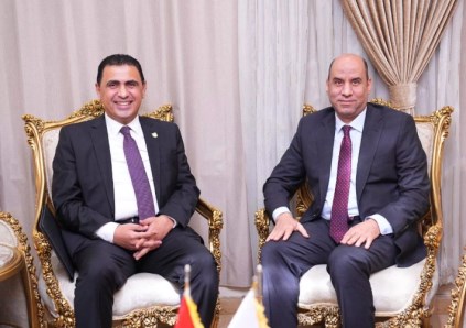 وزير العمل 