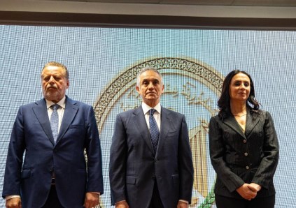 وزيرا العدل والتضامن ومحافظ البنك المركزي