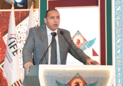 الدكتور إسلام عزام رئيس الهيئة العامة للرقابة المالية