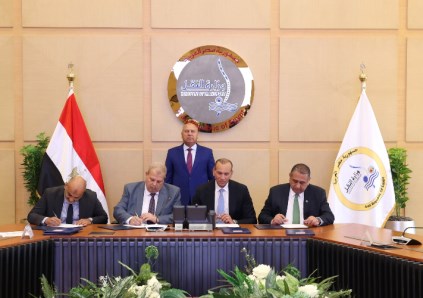 ابرام العقود