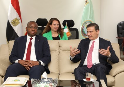 جانب من اللقاء 