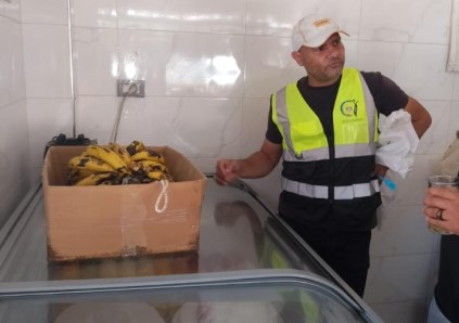 حملة تضبط  أغذية مغشوشه