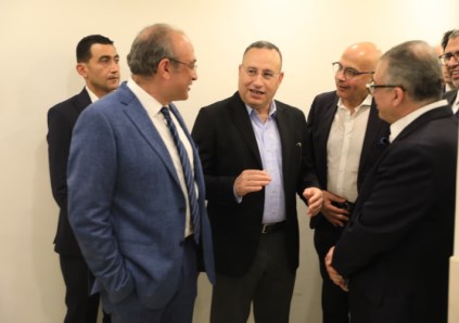 وزير التعليم العالي يتابع مشروعات التطوير بجامعة عين شمس ويؤكد تكامل التوسع في المنشآت التعليمية والطبية مع تحديث منظومة التعليم والبحث العلمي