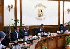 الدكتور مصطفى مدبولي يترأس الاجتماع 