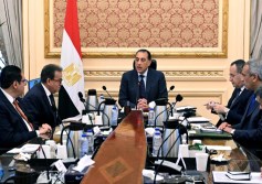 رئيس الوزراء يتابع مستشفى  500500