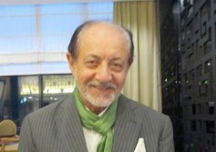 عبد العزيز مخيون