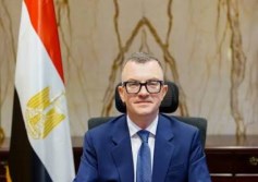 أحمد رستم وزير التخطيط 