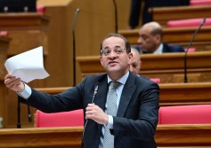 وزير المالية