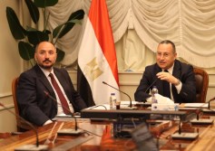 وزير التعليم العالي خلال اجتماع موسع مع قيادات الجامعات لمتابعة خطط التوسع في القوافل المتكاملة وتعزيز خدماتها داخل مصر والدول الإفريقية