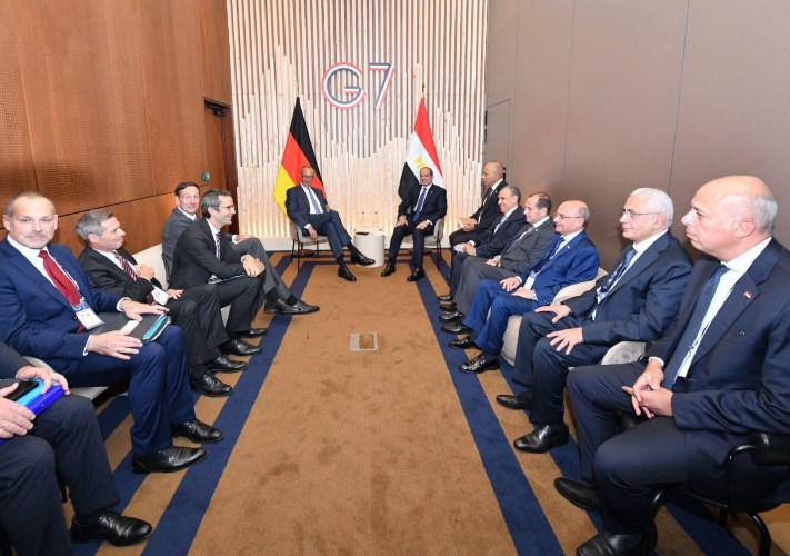الرئيس السيسي يلتقي المستشار الألماني
