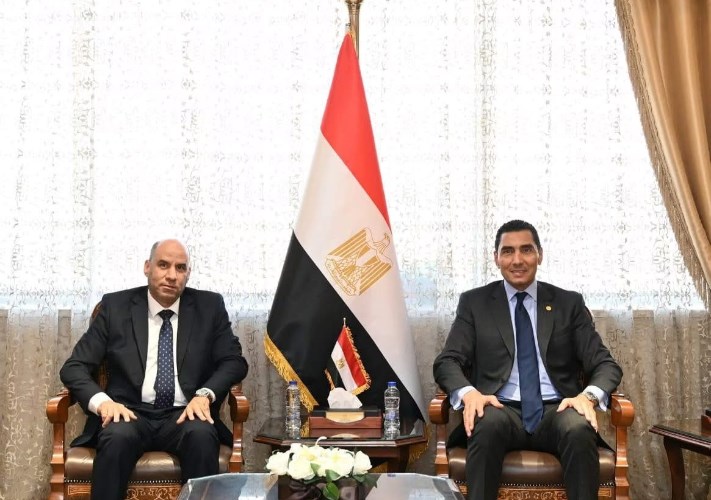 وزير العمل 